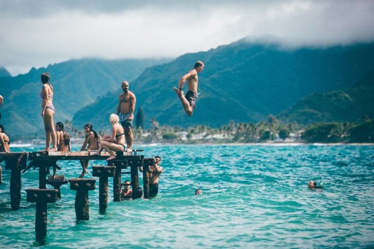 beach-sea-water-ocean-person-wave-78918-pxhere.com